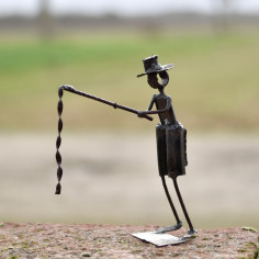 Personnage abstrait pêcheur 2