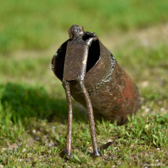 personnage et tonneau