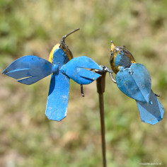 Oiseaux amoureux sur branche 2