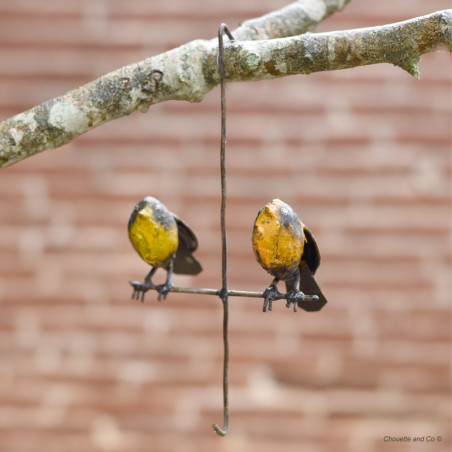suspension deux rouge gorge sur perchoir métal recyclé décoration jardin