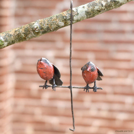 suspension deux rouge gorge sur perchoir métal recyclé décoration jardin