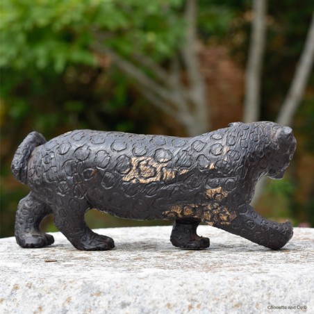 Léopard en bois d'ébène
