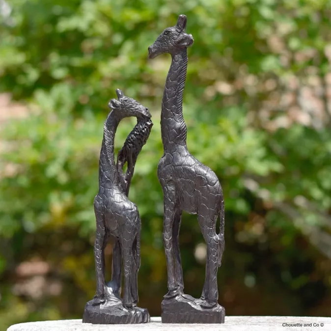 Girafe en bois d'ébène