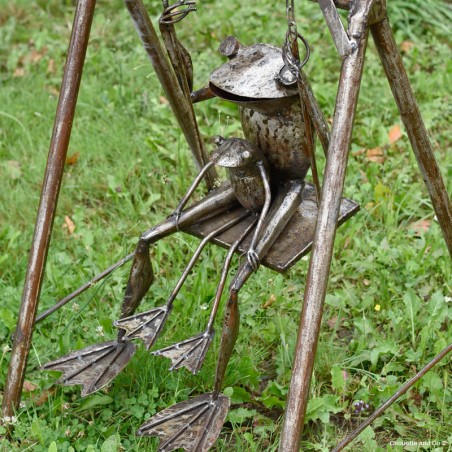 Grenouilles sur balançoire