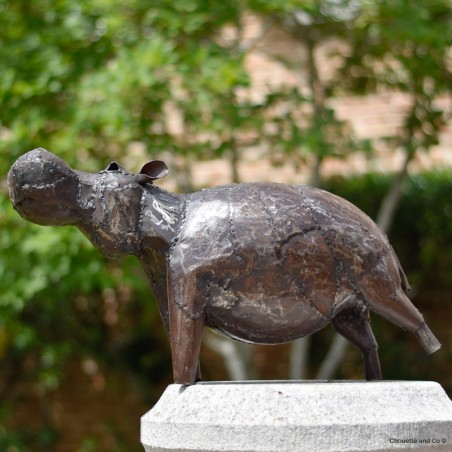 Hippopotame naturel en métal