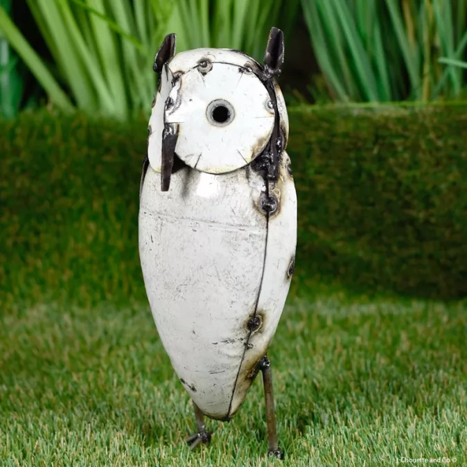 Hibou blanc grand modèle, sculpture à poser en métal recyclé