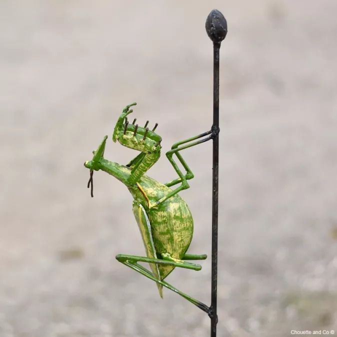 mante religieuse peinte main métal recyclé décoration jardin