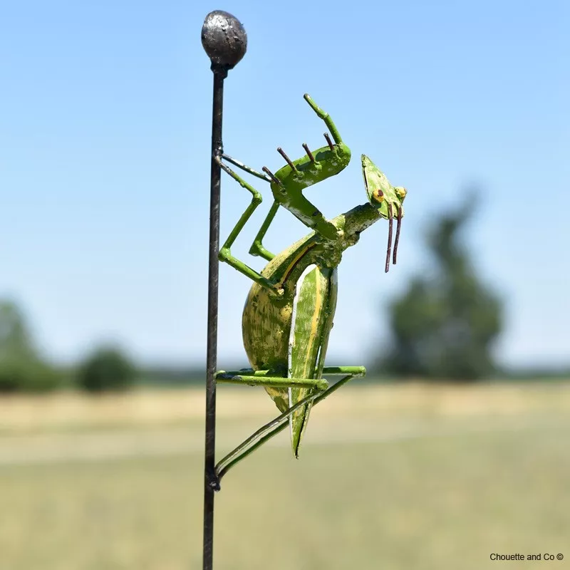 mante religieuse peinte main métal recyclé décoration jardin