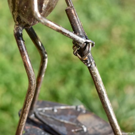 Grenouille sur tuteur