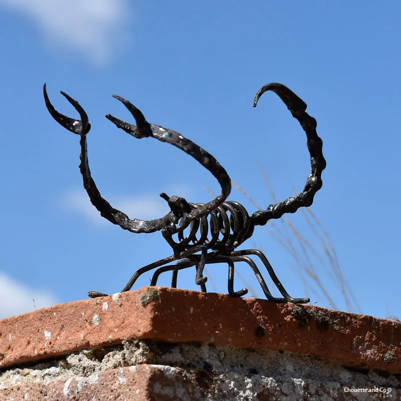 Scorpion ressort en métal